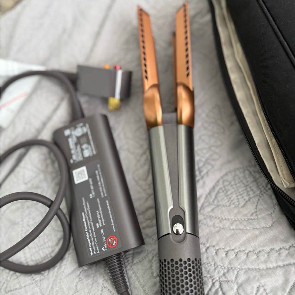 Dyson Airstrait Hair Straightener in Nickel and Copper - Picture 4 of 7